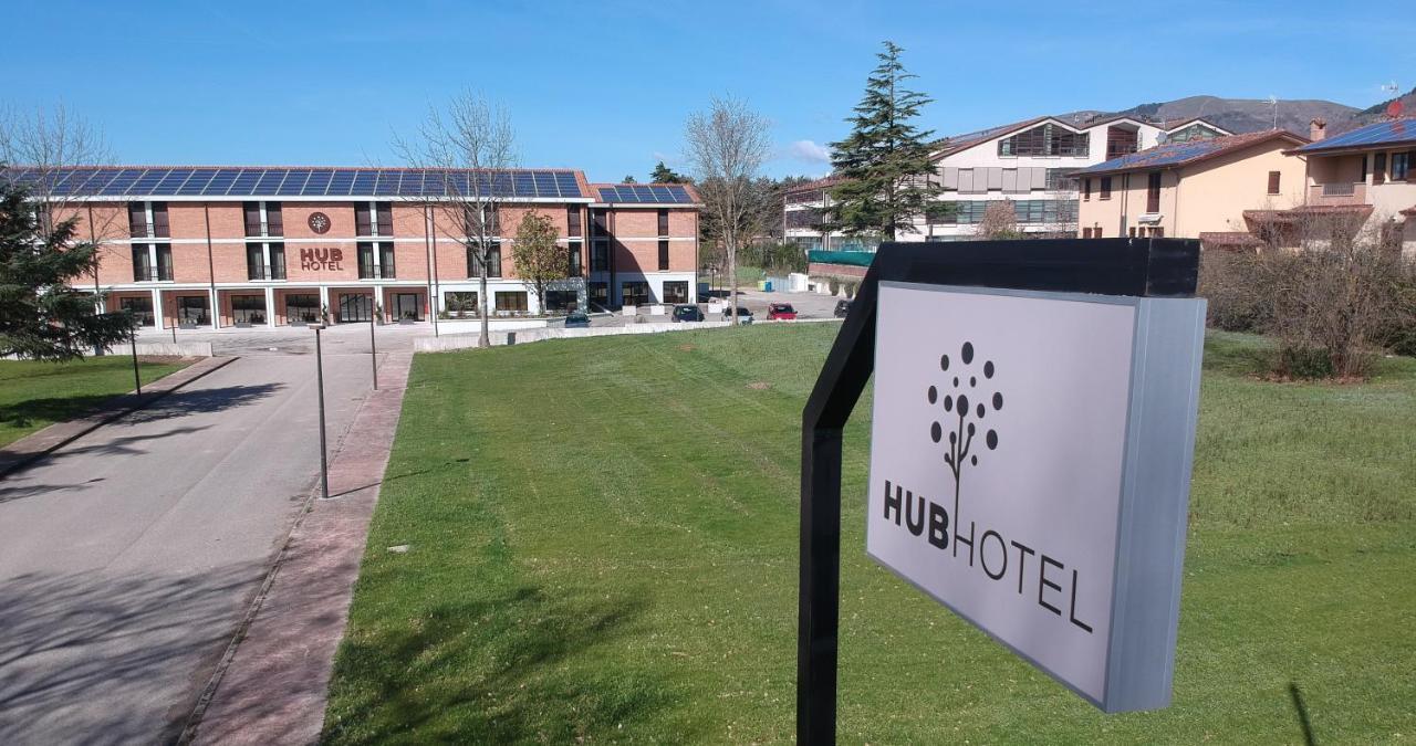 Hub Hotel Gubbio Exterior photo